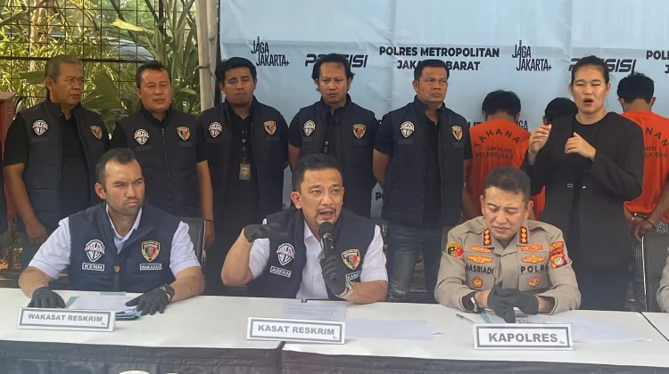 Polisi Ungkap Oli Palsu di Jakbar Dijual Seharga Produk Asli