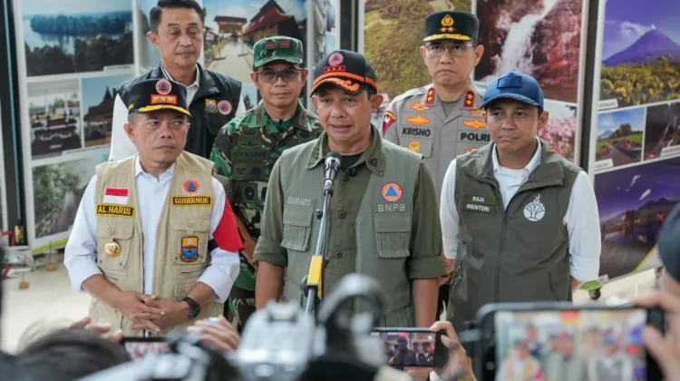 Menhut Raja Antoni: Hotspot Naik, Kalbar-Kalteng Jadi Prioritas