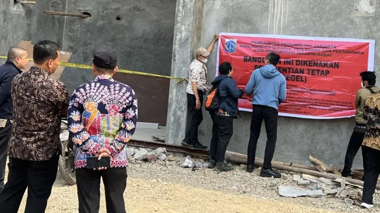 Pemkot Jakbar Pastikan Pembangunan Lapangan Padel Meruya Dihentikan Sementara