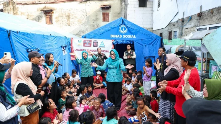 Korban Kebakaran Kebon Kelapa Terima Bantuan dan Trauma Healing