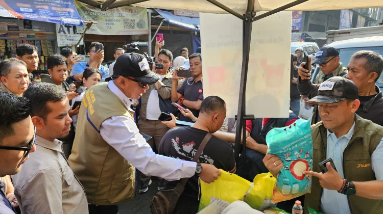 Pantau Harga Beras, Bulog Gelar Operasi Pasar Serentak Seluruh Indonesia
