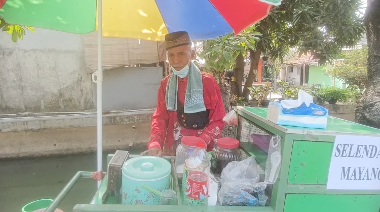 Nikmatnya Semakok Es Selendang Mayang, Kuliner Khas Betawi