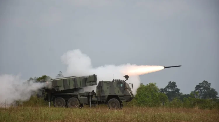 Komandan Kodiklat TNI Letjen TNI Mohamad Naudi Nurdika Hadiri Latgab SGS
