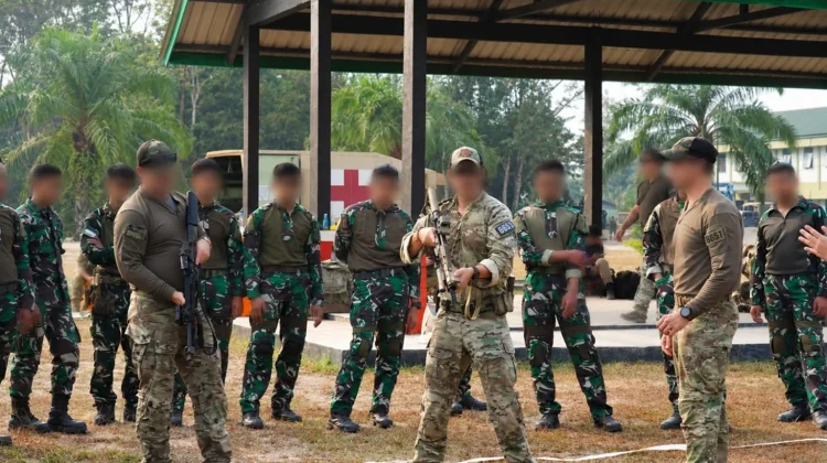 Marinir Uji Kemampuan Tempur Jarak Dekat dan Raid Malam di SGS 2026