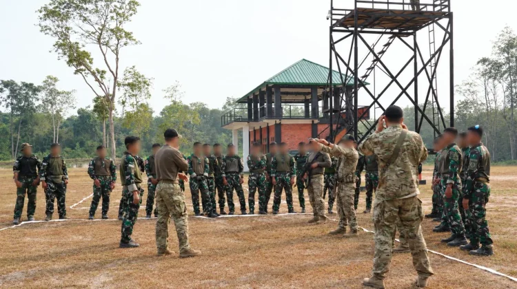 Marinir Uji Kemampuan Tempur Jarak Dekat dan Raid Malam di SGS 2026
