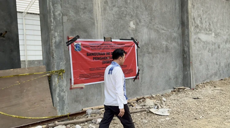 DPRD Kevin Wu Kembali Sidak Pembangunan Padel di Aset Pemprov Meruya Utara Jakbar