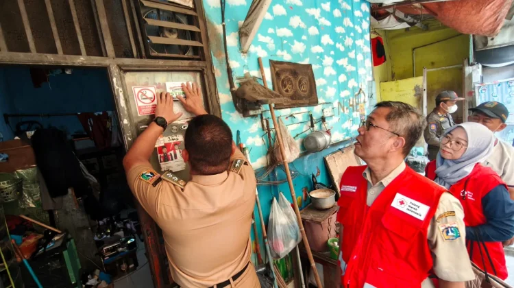 PMI Jaktim Dukung Program Sanitasi Total Berbasis Masyarakat di Cipinang