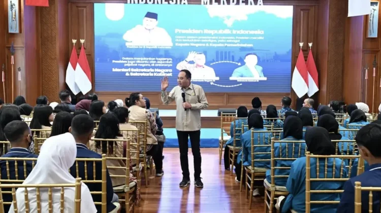 Ratusan Pelajar Perluas Wawasan Kebangsaan di Istana Kepresidenan Jakarta