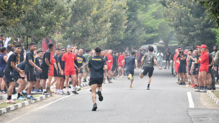Olahraga Bersama Jadi Ajang Pererat Persahabatan di SGS.