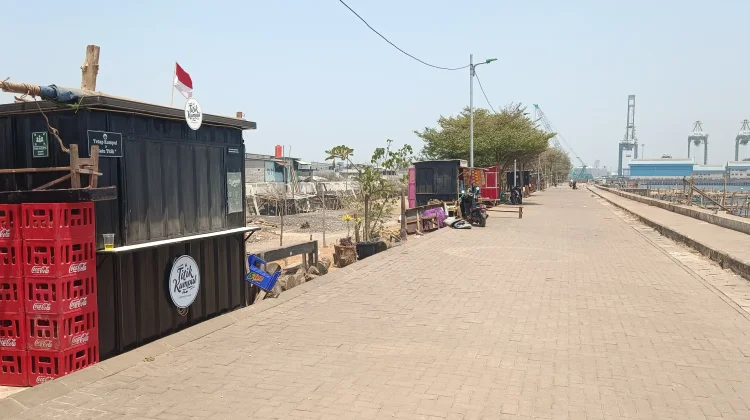 Pesona Teluk Jakarta, Pelaku UMKM Pesisir Kalibaru Berharap Bantuan Pemerintah
