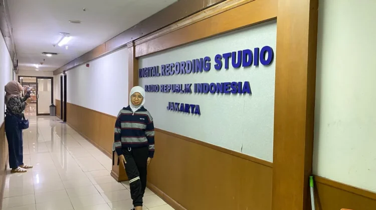 Queennara Khanza, Talenta Cilik Multibakat di Idola Anak RRI.