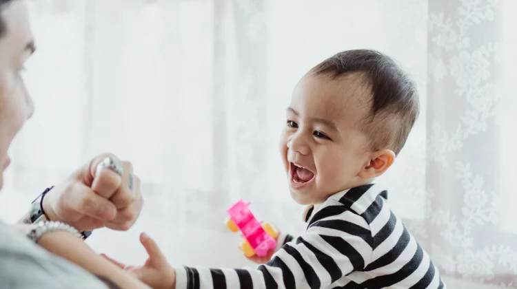 Bedakan Speech Delay dan Language Delay pada Anak