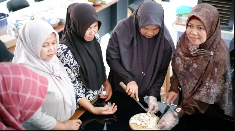 Sandiaga Uno Dorong Penciptaan Lapangan Kerja melalui Program Desa Emas