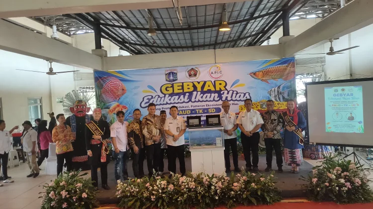 Pelajar Dikenalkan Ikan Hias, TPHP Cengkareng Didorong Makin Dikenal