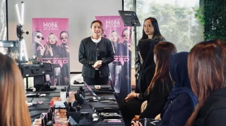 Beauty Class Make Over Hadir di Dua Mal Bekasi.