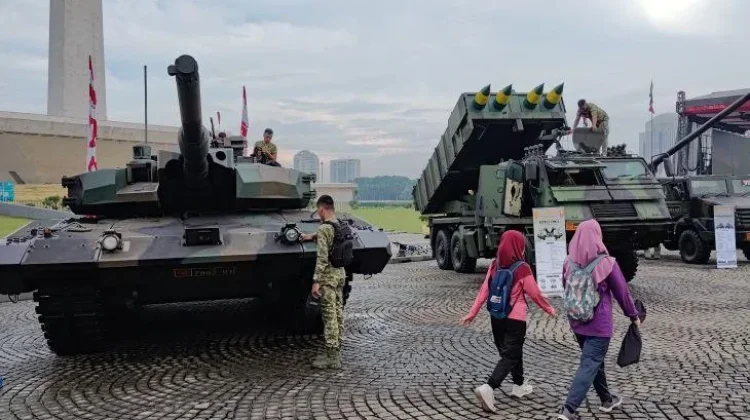 HUT ke-81 TNI, TNI Fair hingga Defile 520 Alutsista