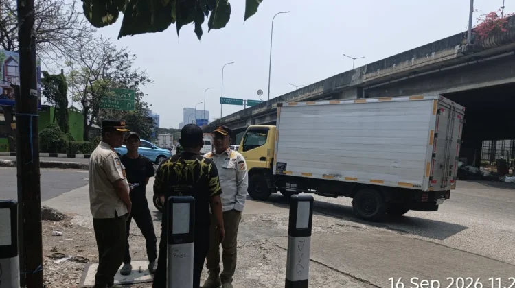 Pak Ogah di Jakbar Tak Kenal Kapok, Satpol PP Gandeng Lintas Sektor
