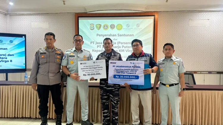 Jasaraharja Putera Serahkan Santunan bagi Keluarga ABK Korban KM Virgo Transport