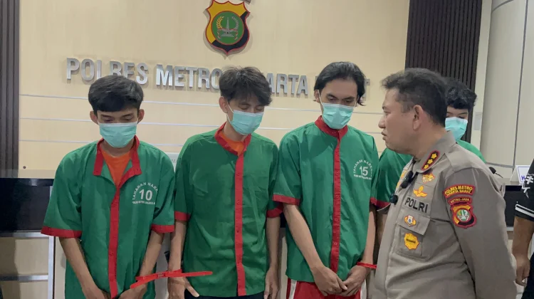 Polres Jakbar Ungkap Modus Baru Narkoba, Cairan PINACA Disemprotkan ke Rokok