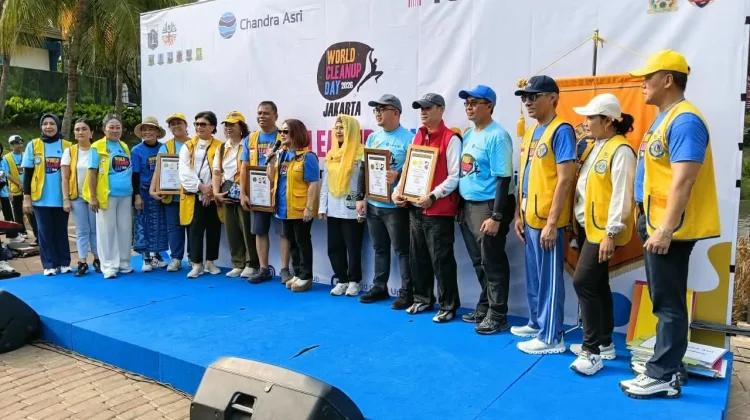Perkuat Kolaborasi, Chandra Asri Group Dukung World Cleanup Day 2026