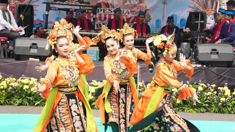 Festival Pesona Budaya Betawi Meriahkan Sumur Batu