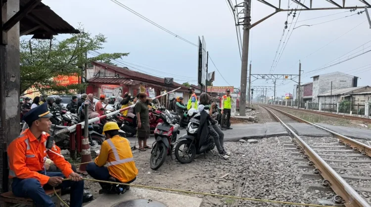 KAI Tegaskan Perlintasan Gaperi Bojonggede Tidak Ditutup