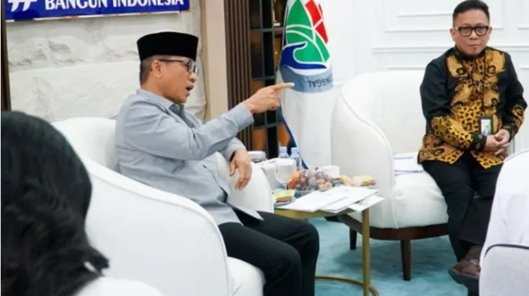 Mendes PDT Dukung Perluasan Perlindungan Jaminan Sosial Pekerja Rentan di Desa