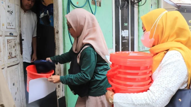Pemprov DKI Perkuat Model Pilah-Angkut-Olah Sampah di Srengseng Sawah