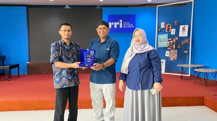 Dari Kunjungan ke RRI, David Ingin Belajar Podcast