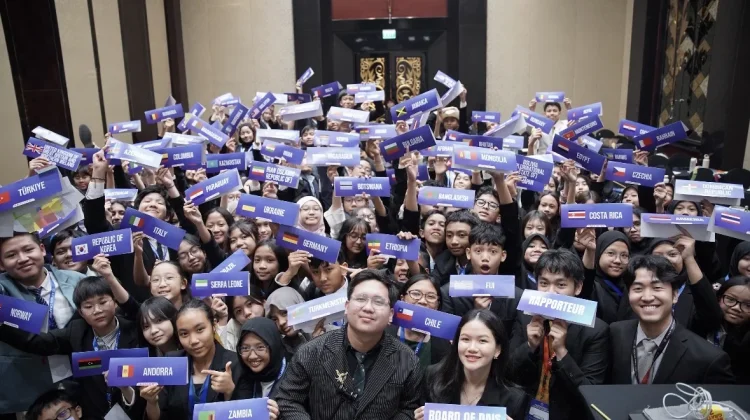 AYIMUN Cibubur Chapter Satukan 312 Pelajar dari 11 Provinsi