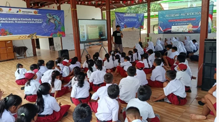 Ratusan Siswa di Pulau Sabira Ikuti Edukasi Konservasi Penyu