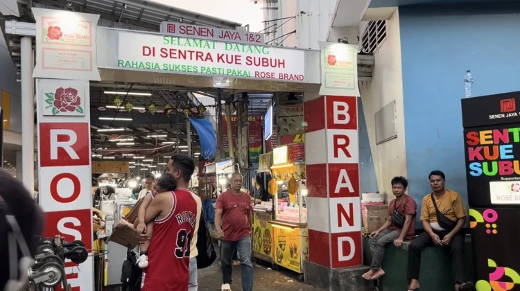 Pasar Kue Subuh Senen, Surga Jajanan Malam di Jakarta Pusat