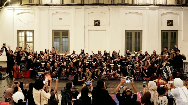 UKUiki Buktikan Ukulele Bisa Hadirkan Musik Megah