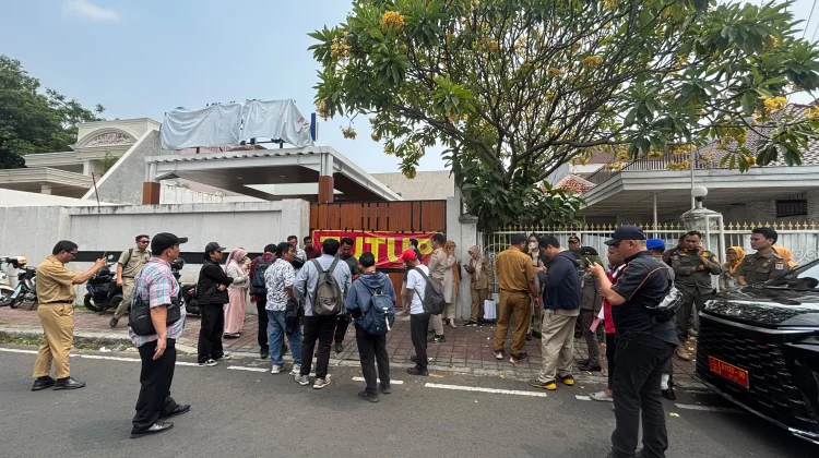 Diduga Tak Berizin, Dua Klinik Kesehatan di Jakarta Pusat Disegel