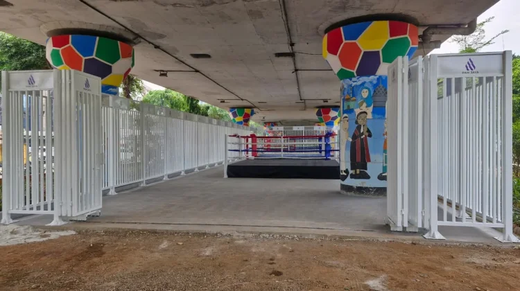 Cegah Tawuran, Pemkot Jaktim Bangun Ring Tinju di Kolong Flyover Kampung Melayu