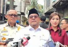 Wagub Rano Apresiasi Program Bedah Rumah Satpol PP