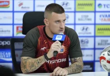 Fabio Calonego Bertekad Raih 3 Poin Lawan PSM