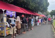 Berburu Takjil di Cileungsi Hijau jelang Berbuka Puasa
