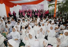 IKD DPRD DKI Jakarta Santuni 100 Anak Yatim