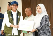 Menhut Sampaikan Salam Presiden Prabowo ke Kelompok Tani Hutan di IKN