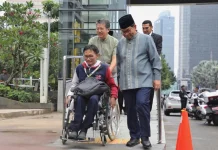 Pramono Anung Resmikan JPO Halte Transjakarta Sarinah