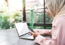 Ramadan dan Pertaruhan Iman Generasi Digital