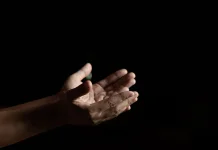 Tahapan Mengenal Allah: Jalan Membersihkan Hati hingga Mendekat kepada-Nya