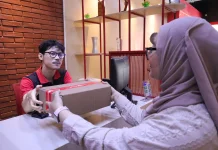 Kirim Paket Jadi Cara Berbagi dengan Keluarga saat Momen Lebaran