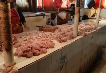 Jelang Lebaran, Harga Ayam di Jakbar Alami Kenaikan