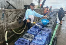 Hari Air Sedunia: Realita Pedagang Air Keliling Jakarta