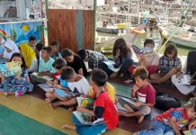 Aceng Gimbal Bawa Anak Pesisir Lepas dari Jerat Gadget
