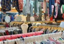 Berburu Thrifting, di Pasar Baru