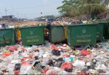 Berbulan-bulan Warga Kalibaru Keluhkan Bau Menyengat Sampah