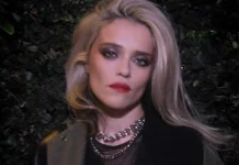 Polemik Materi Lagu Sky Ferreira di Album Charli